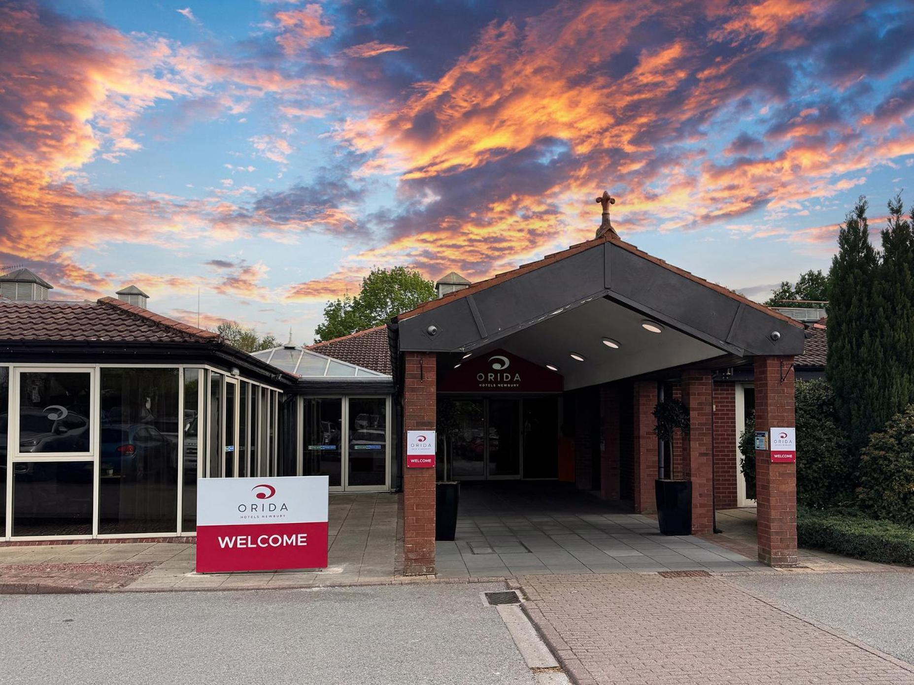 Orida Hotels Newbury Newbury (Berkshire) Exterior foto